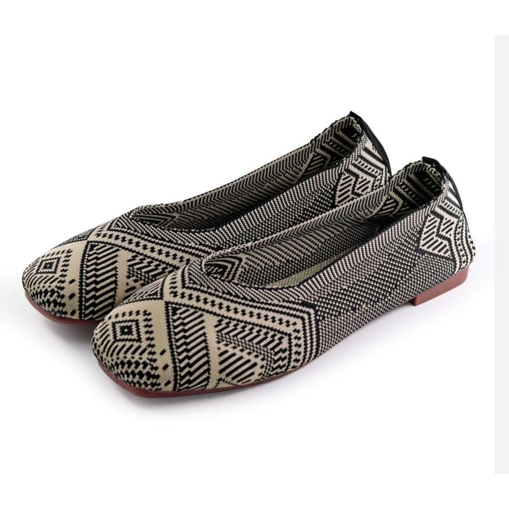 Boutique Lightweight Woven Slip-On Breathable Ballet Flats Size 7.5
